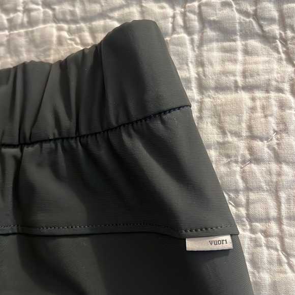 NWT Vuori Miles Ankle Pant in Ash - Picture 10 of 13